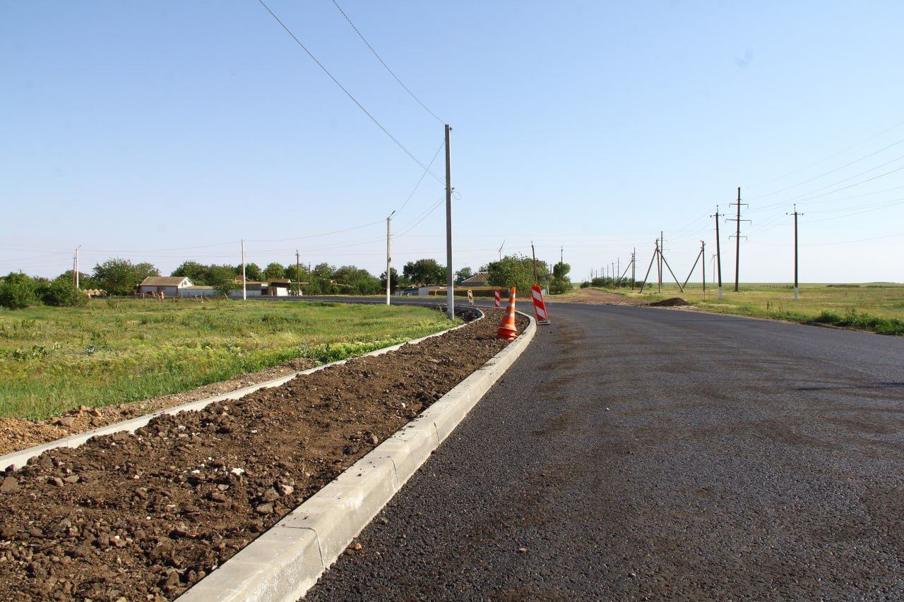 Дорогу в Крым из Херсонской области отремонтировали на 90%